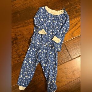 LAKE Hanukkah Kids Pajama Set